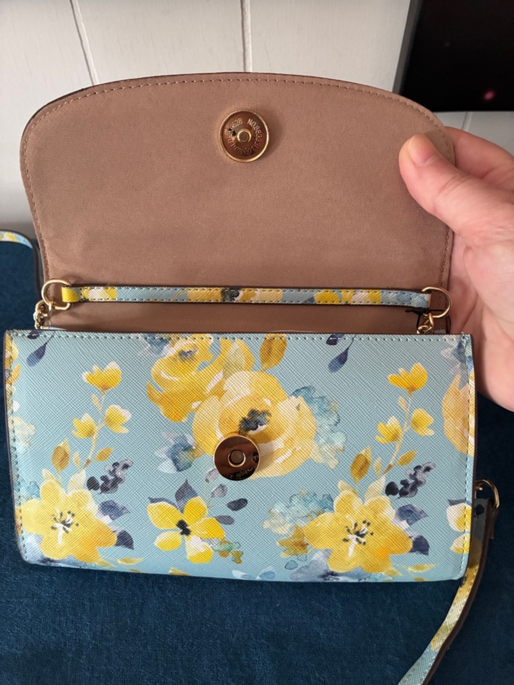Nanette Lepore Renee Wallet on a Chain - Picture 4 of 9
